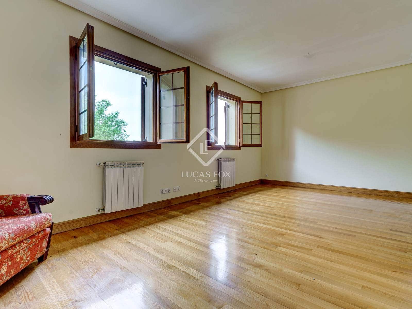 7 soveværelse Villa til salg i Donostia-San Sebastian med garage - € 1.590.000 (Ref: 9006601)