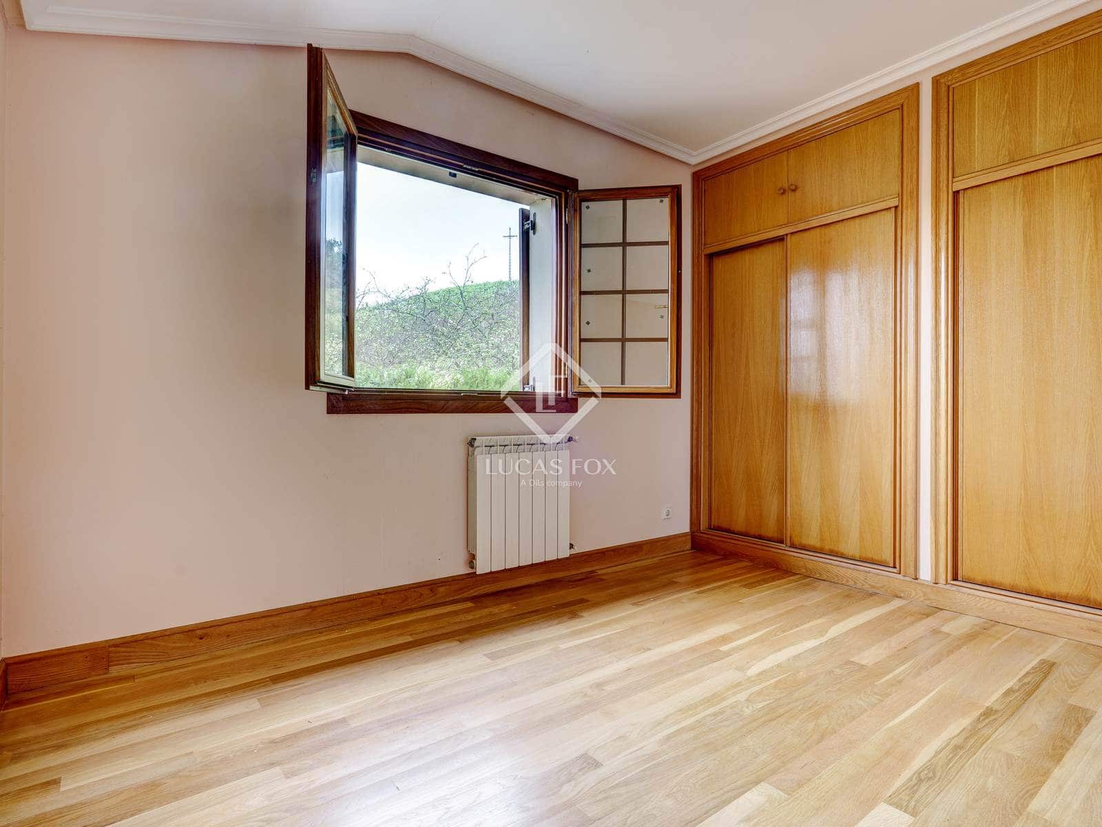 7 soveværelse Villa til salg i Donostia-San Sebastian med garage - € 1.590.000 (Ref: 9006601)