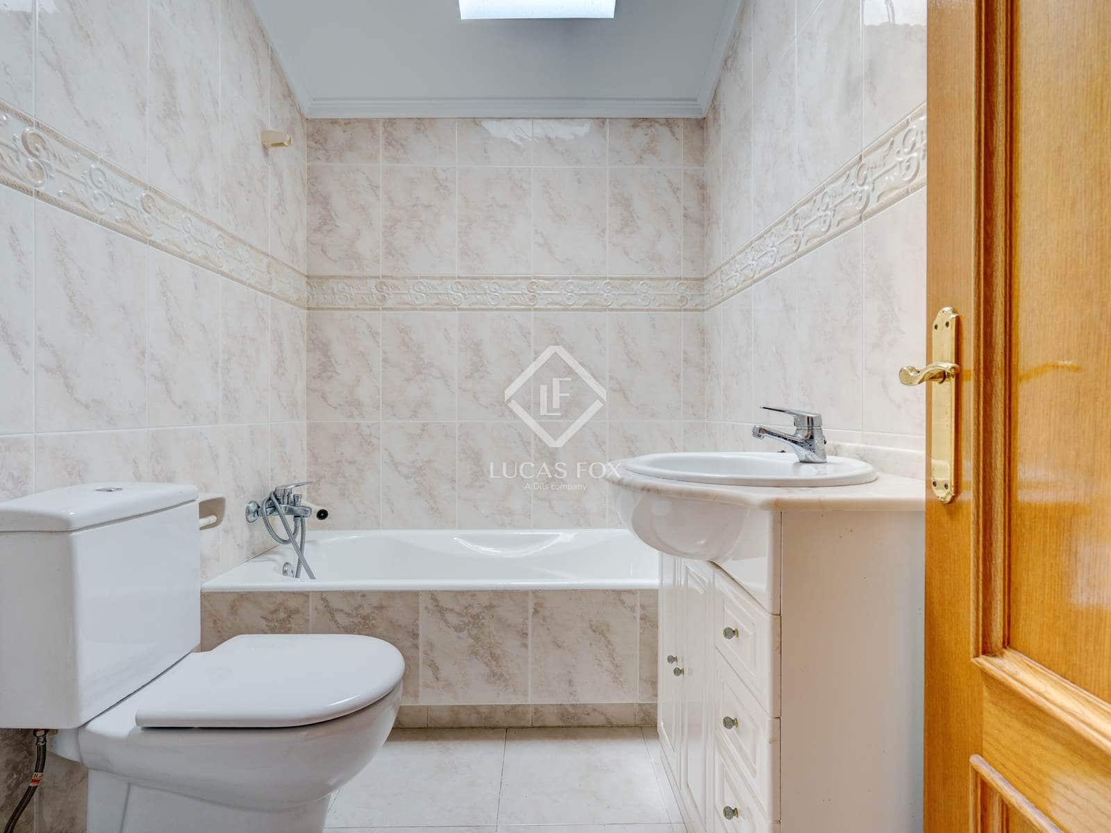 7 soveværelse Villa til salg i Donostia-San Sebastian med garage - € 1.590.000 (Ref: 9006601)