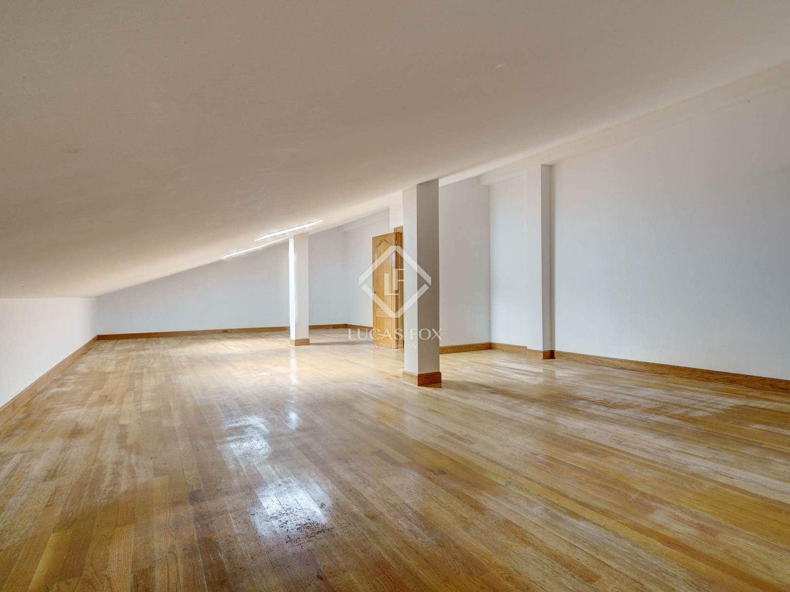 7 soveværelse Villa til salg i Donostia-San Sebastian med garage - € 1.590.000 (Ref: 9006601)