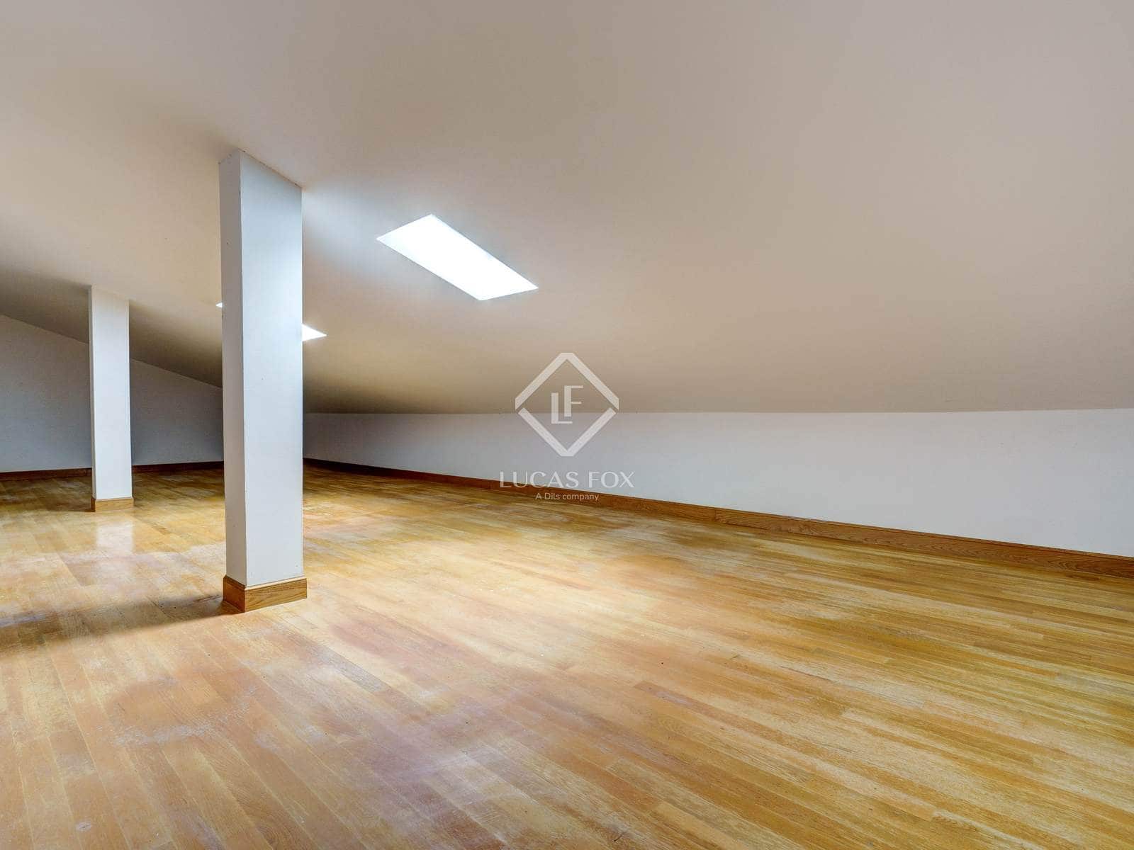 7 soveværelse Villa til salg i Donostia-San Sebastian med garage - € 1.590.000 (Ref: 9006601)