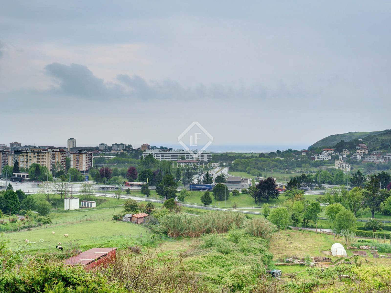 7 soveværelse Villa til salg i Donostia-San Sebastian med garage - € 1.590.000 (Ref: 9006601)