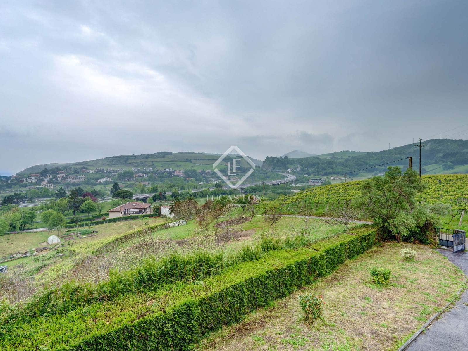 7 soveværelse Villa til salg i Donostia-San Sebastian med garage - € 1.590.000 (Ref: 9006601)