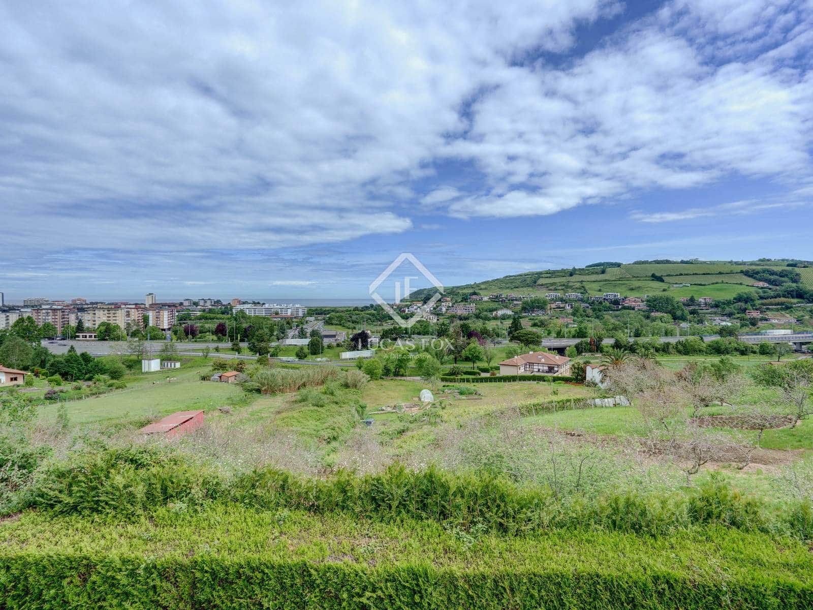 7 soveværelse Villa til salg i Donostia-San Sebastian med garage - € 1.590.000 (Ref: 9006601)