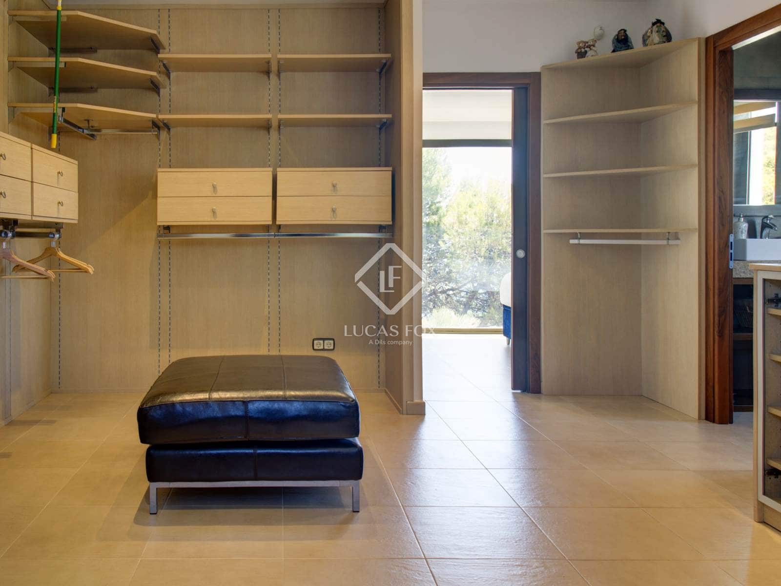 5 soveværelse Villa til salg i Torredembarra med swimmingpool garage - € 3.350.000 (Ref: 9006603)