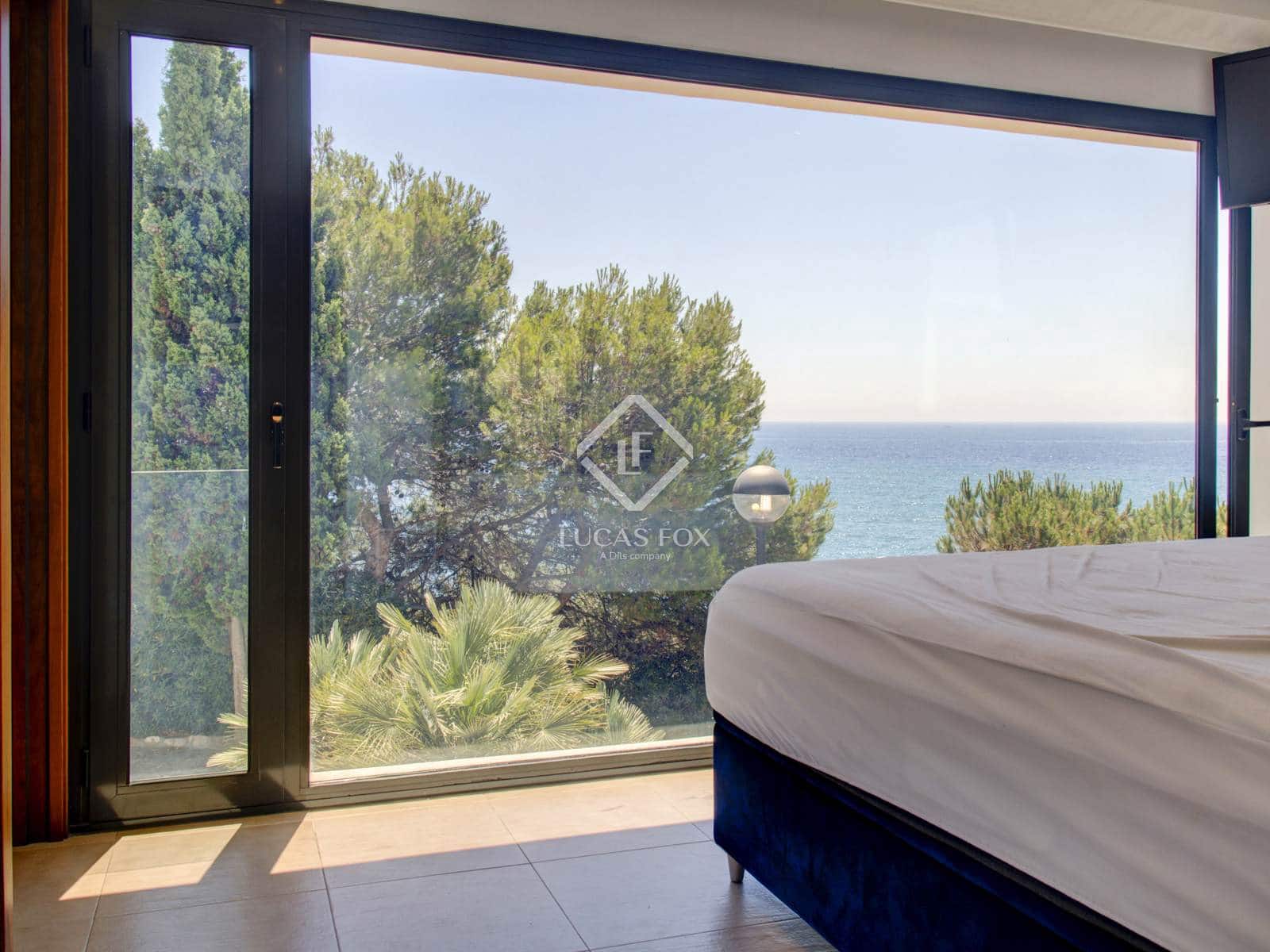 5 soveværelse Villa til salg i Torredembarra med swimmingpool garage - € 3.350.000 (Ref: 9006603)