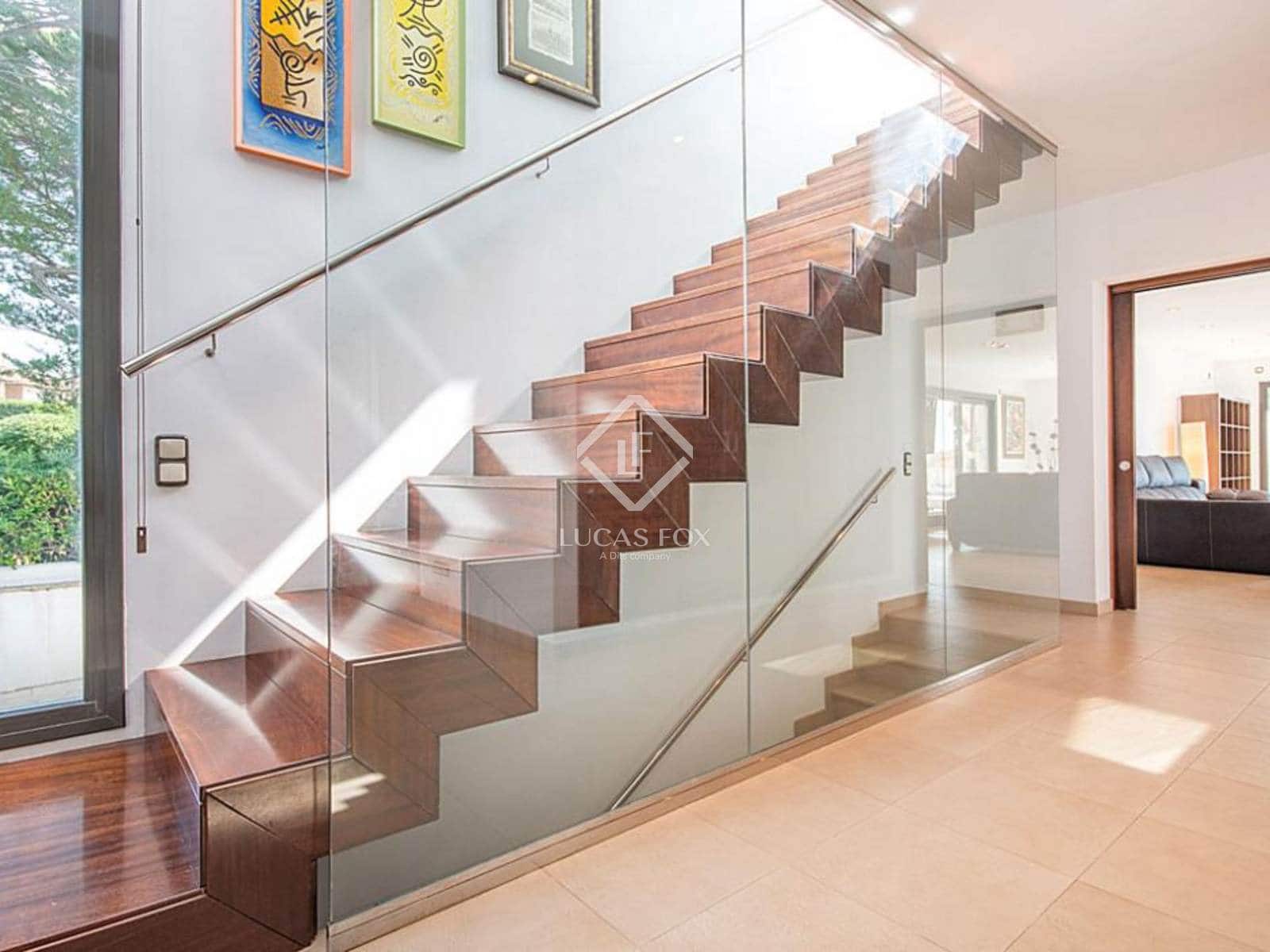 5 soveværelse Villa til salg i Torredembarra med swimmingpool garage - € 3.350.000 (Ref: 9006603)