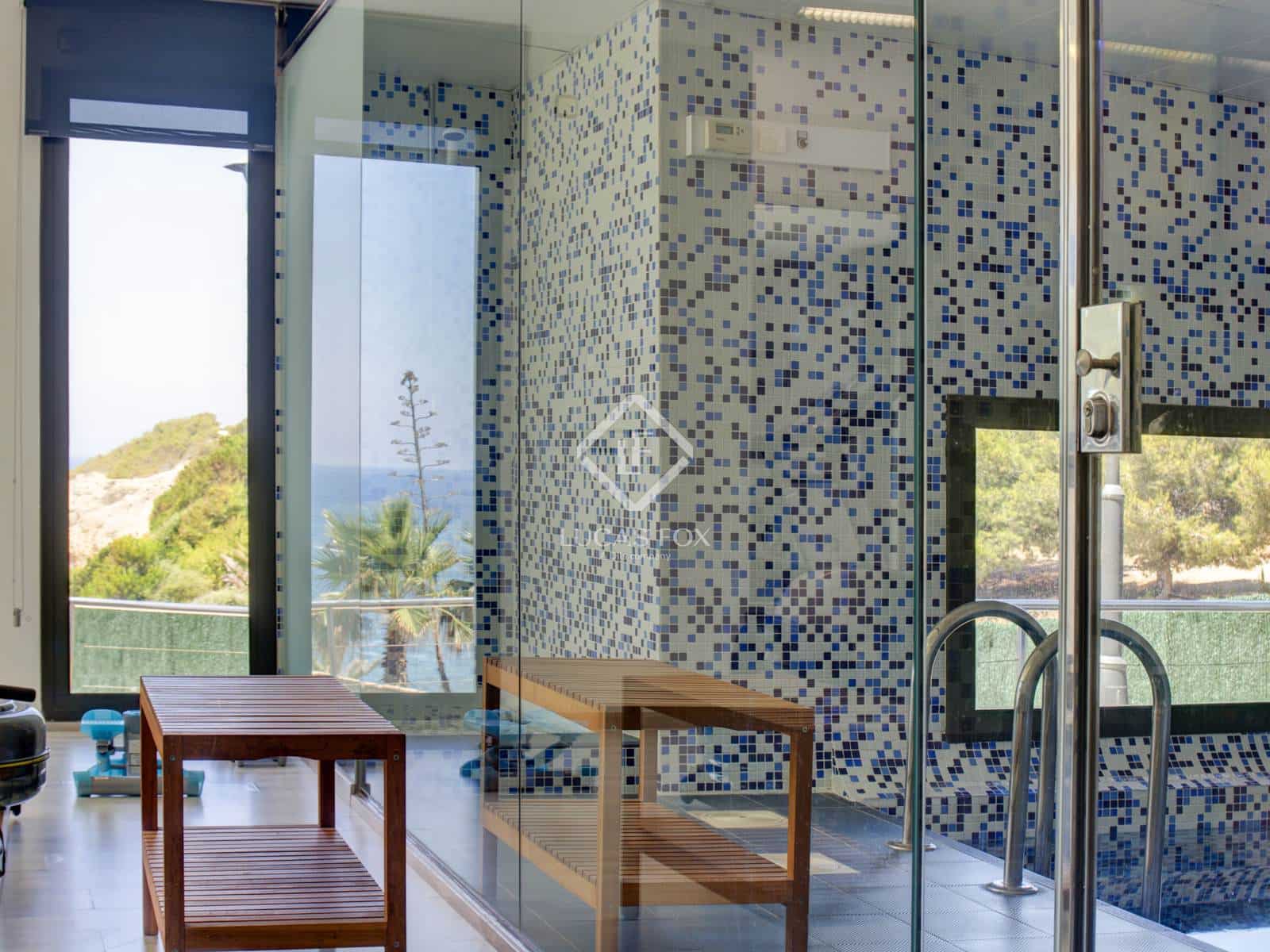 5 soveværelse Villa til salg i Torredembarra med swimmingpool garage - € 3.350.000 (Ref: 9006603)