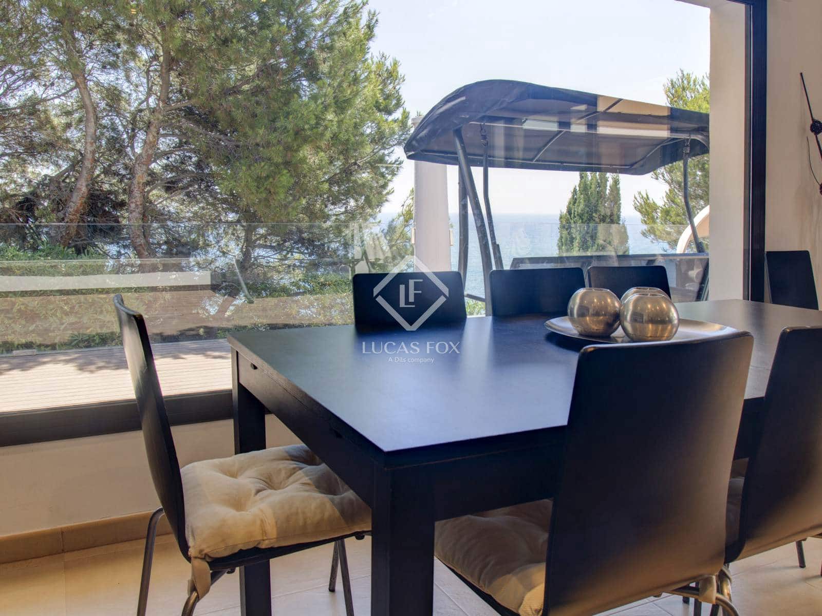 5 soveværelse Villa til salg i Torredembarra med swimmingpool garage - € 3.350.000 (Ref: 9006603)