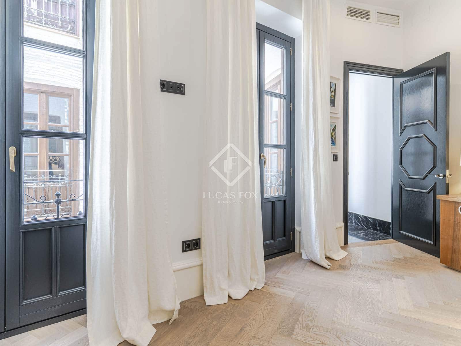 2 soveværelse Lejlighed til salg i Granada by - € 850.000 (Ref: 9006608)