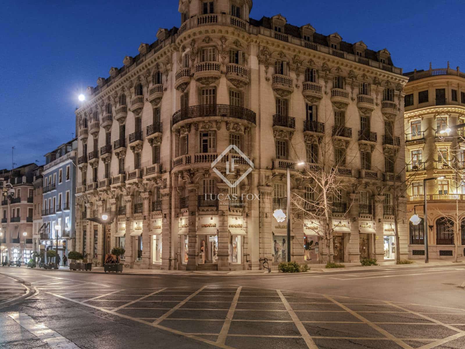 2 soveværelse Lejlighed til salg i Granada by - € 850.000 (Ref: 9006608)