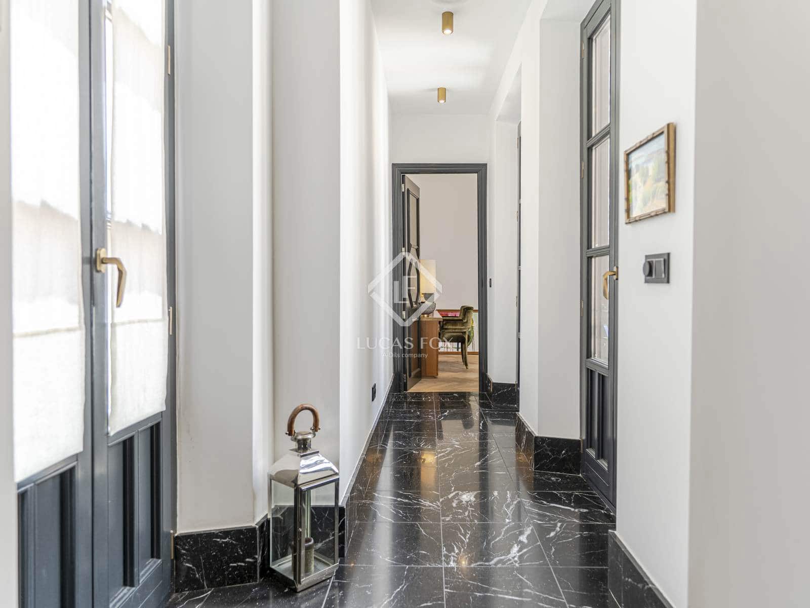 2 soveværelse Lejlighed til salg i Granada by - € 850.000 (Ref: 9006608)