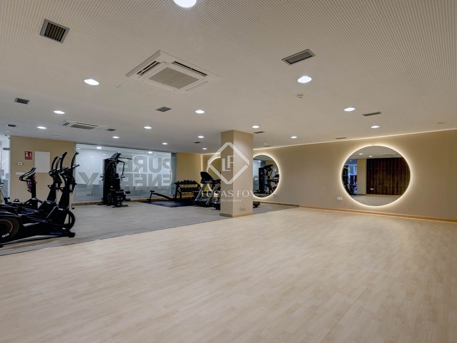 3 Zimmer Apartment zu verkaufen in Estepona mit Pool Garage - 539.000 € (Ref: 9006609)