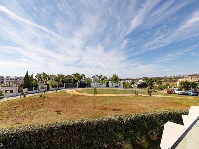 3 Zimmer Apartment zu verkaufen in Estepona mit Pool Garage - 539.000 € (Ref: 9006609)