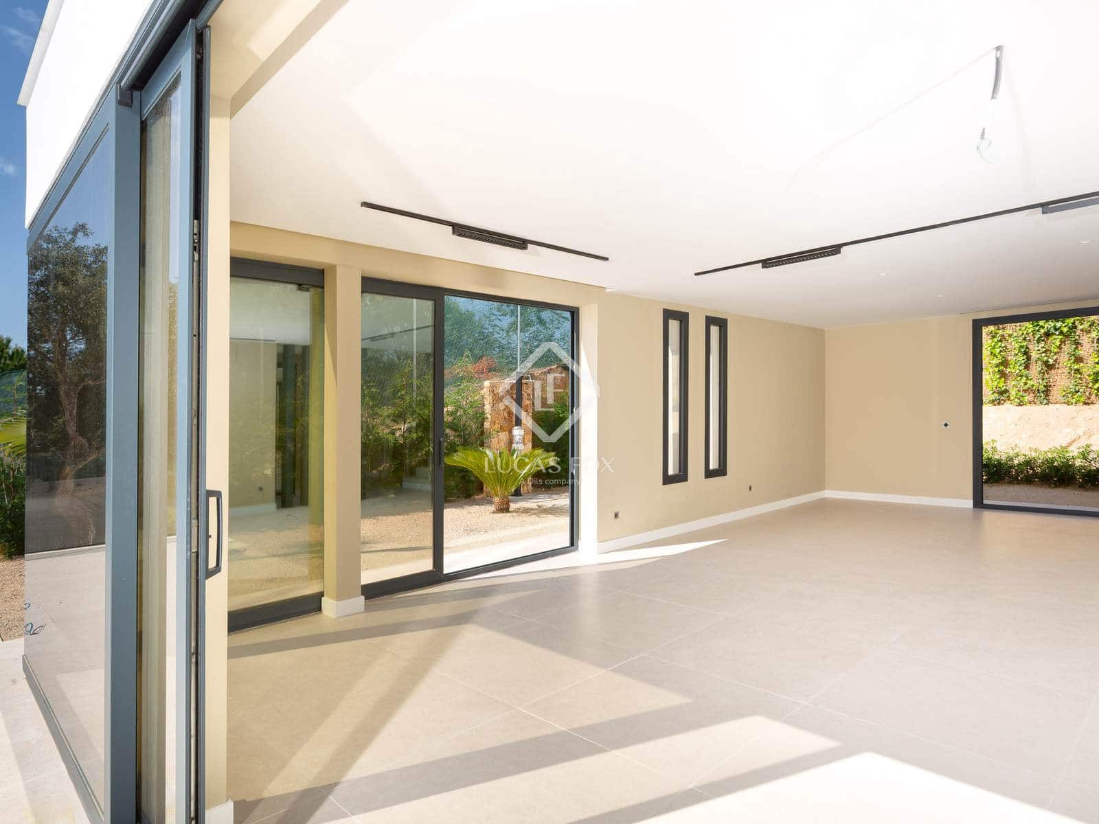 3 camera da letto Villa in vendita in Lloret de Mar con piscina garage - 950.000 € (Rif: 9007567)