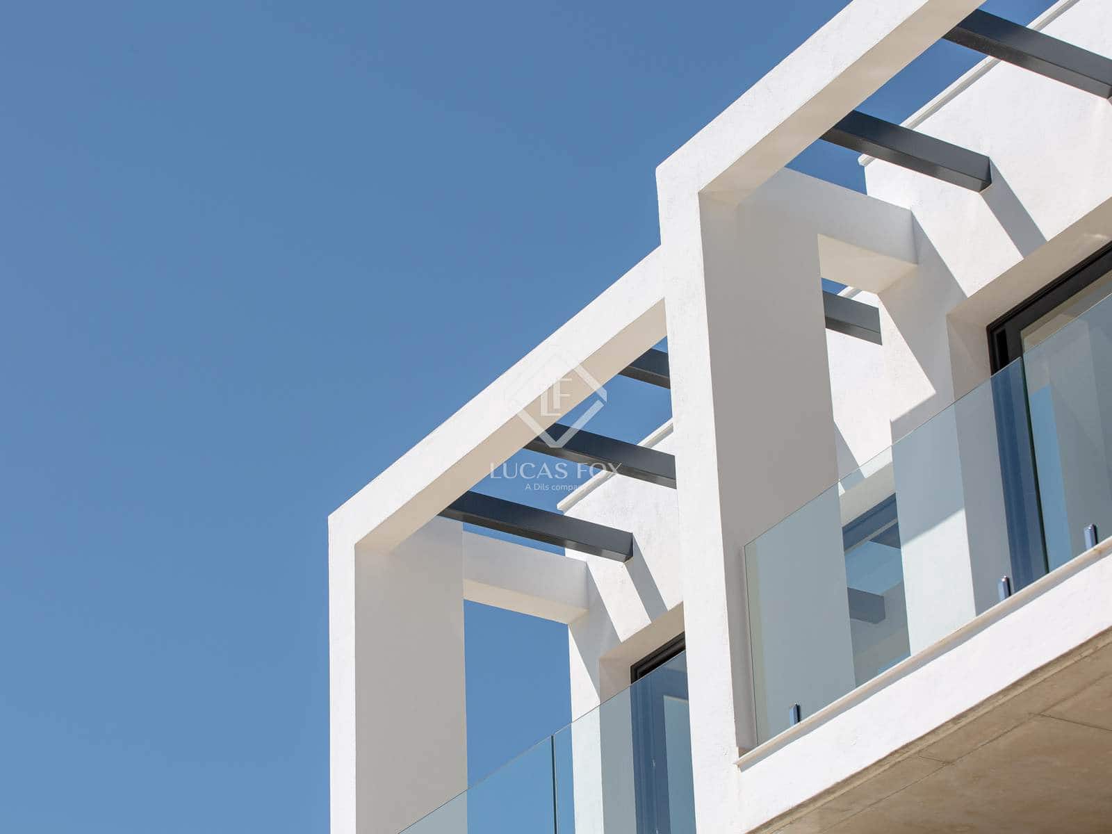 3 camera da letto Villa in vendita in Lloret de Mar con piscina garage - 950.000 € (Rif: 9007567)