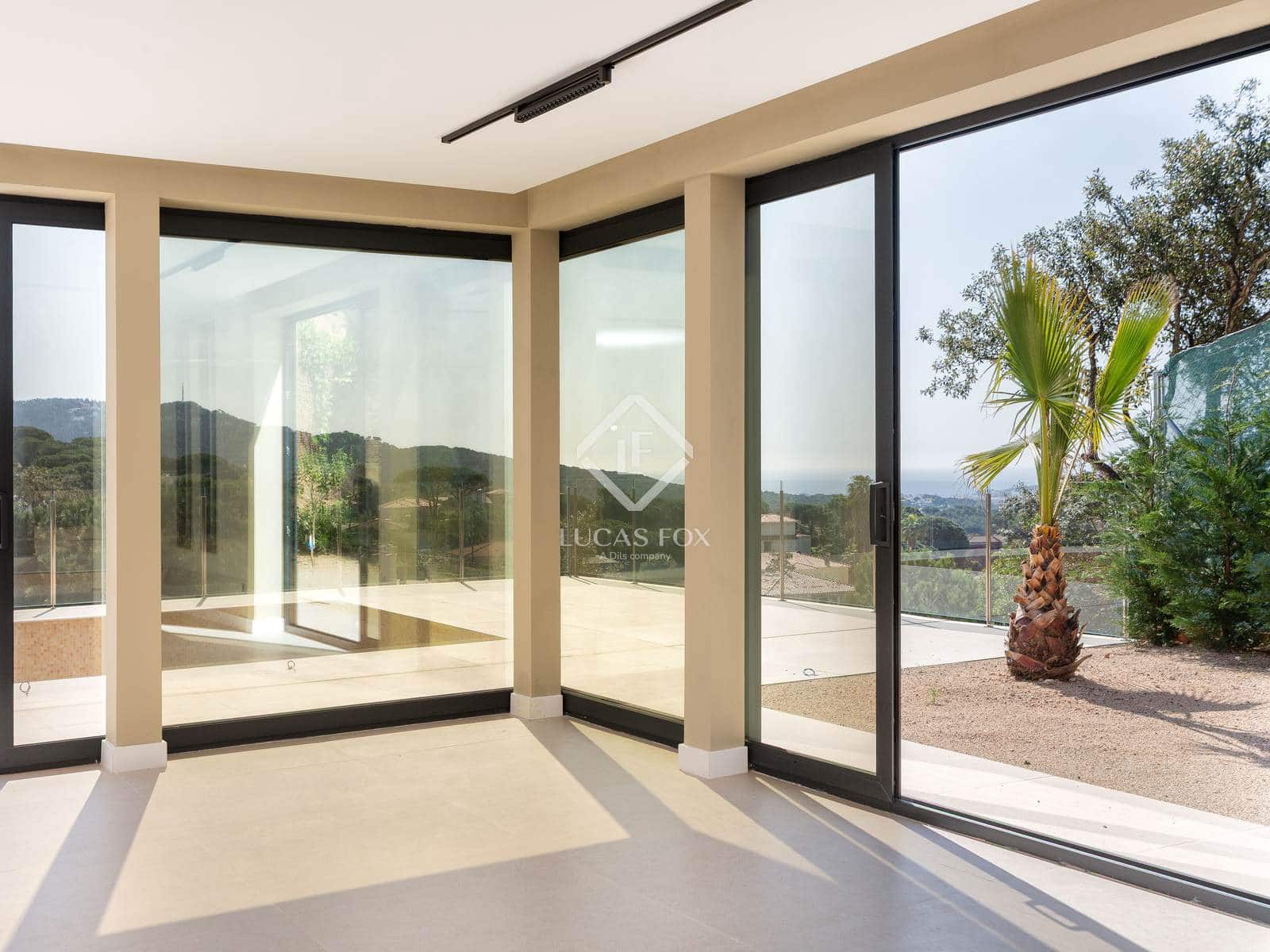 3 camera da letto Villa in vendita in Lloret de Mar con piscina garage - 950.000 € (Rif: 9007567)