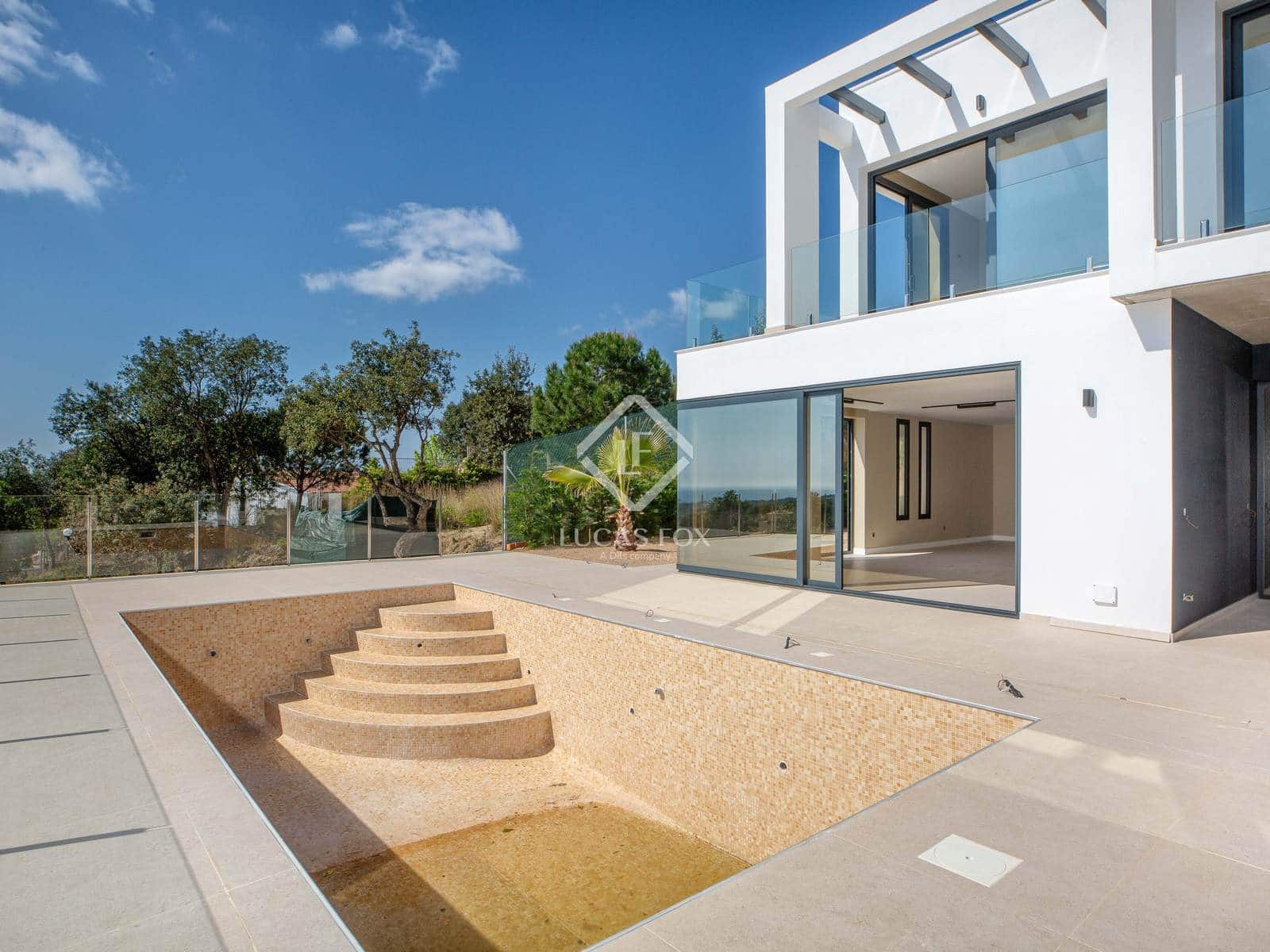 3 camera da letto Villa in vendita in Lloret de Mar con piscina garage - 950.000 € (Rif: 9007567)