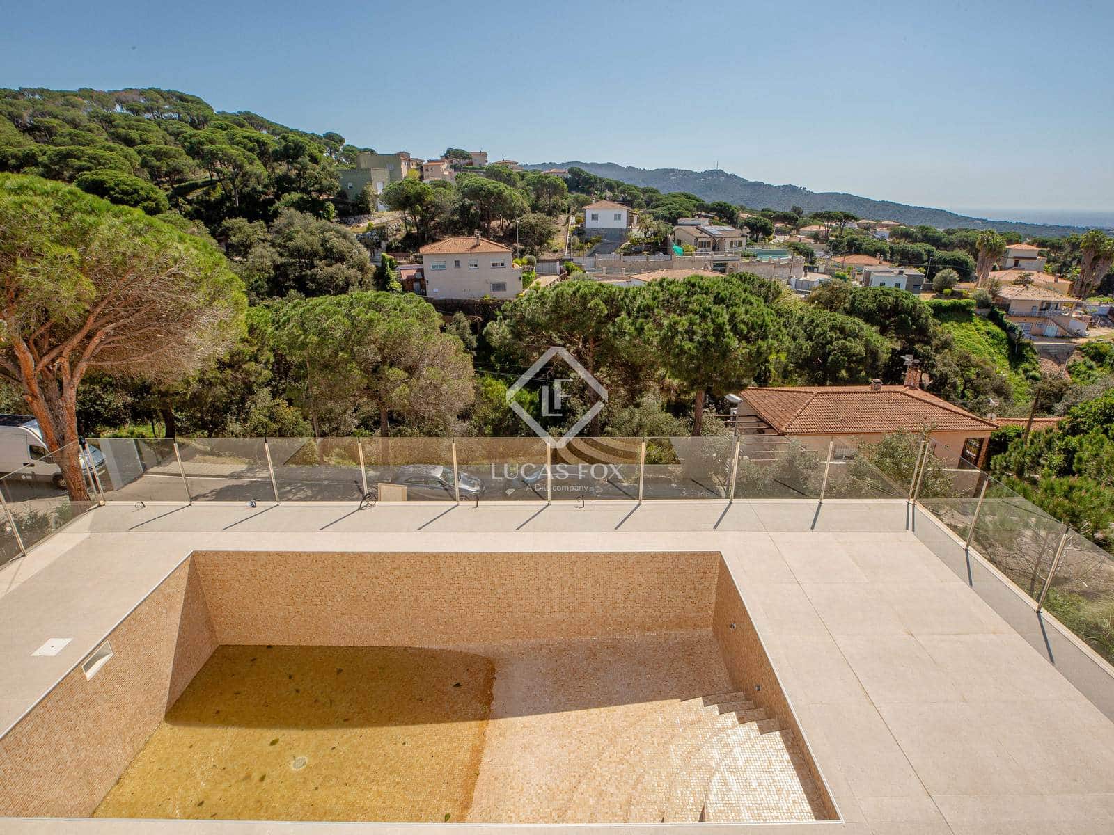 3 camera da letto Villa in vendita in Lloret de Mar con piscina garage - 950.000 € (Rif: 9007567)