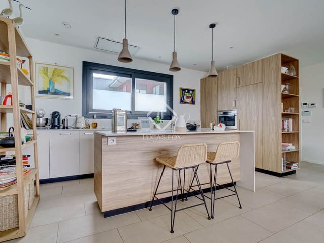 4 Zimmer Villa zu verkaufen in Donostia-San Sebastián mit Pool Garage - 1.380.000 € (Ref: 9008403)