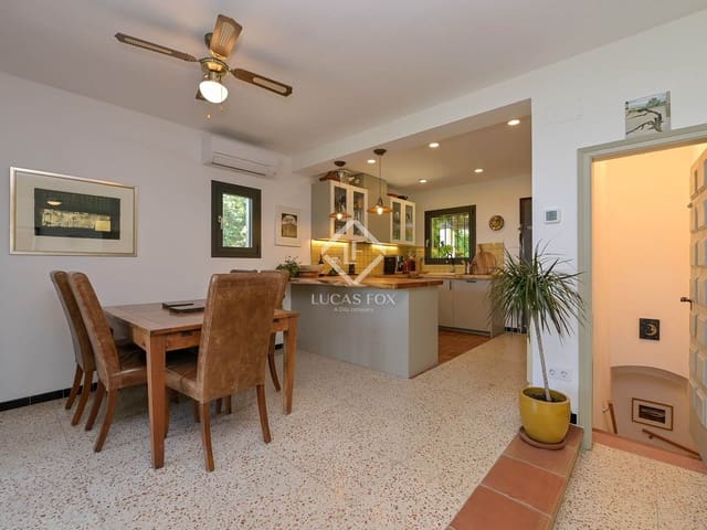 4 makuuhuone Huvila myytävänä paikassa Santa Cristina d'Aro - 595 000 € (Ref: 9009964)