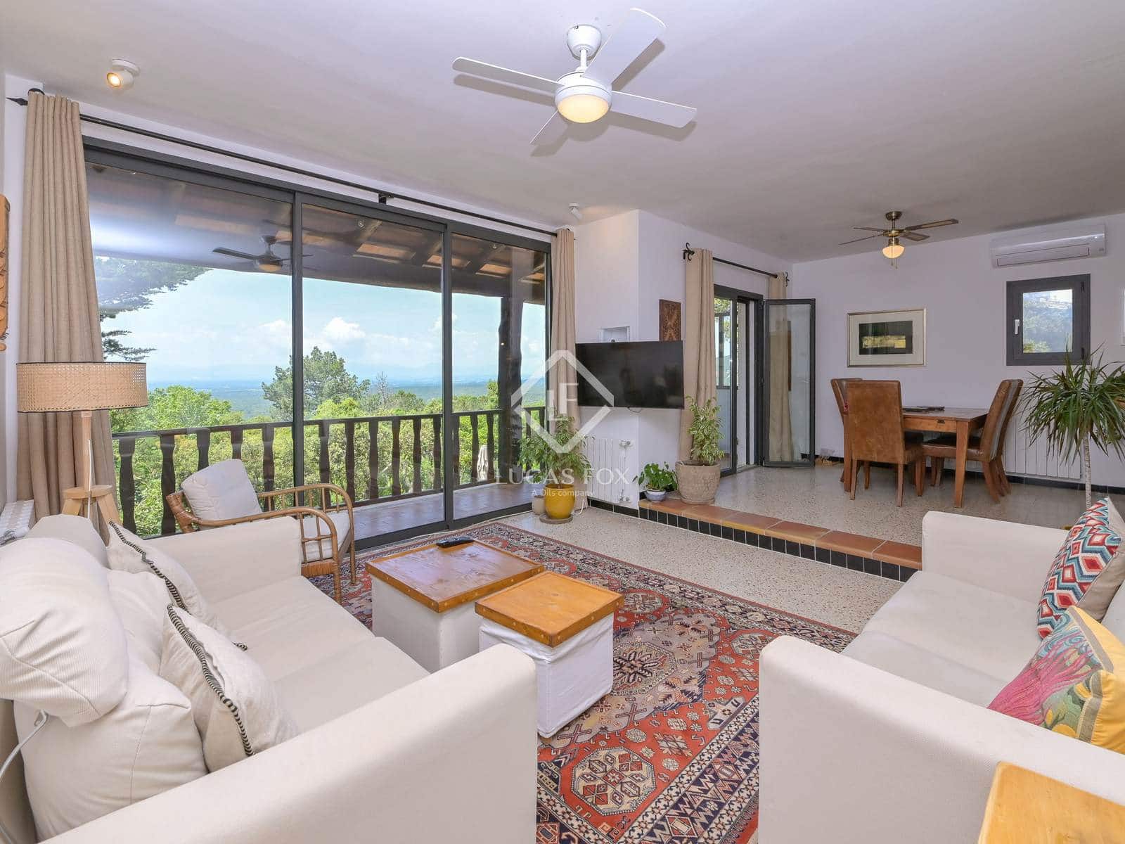 4 bedroom Villa for sale in Santa Cristina d'Aro - € 595,000 (Ref: 9009964)