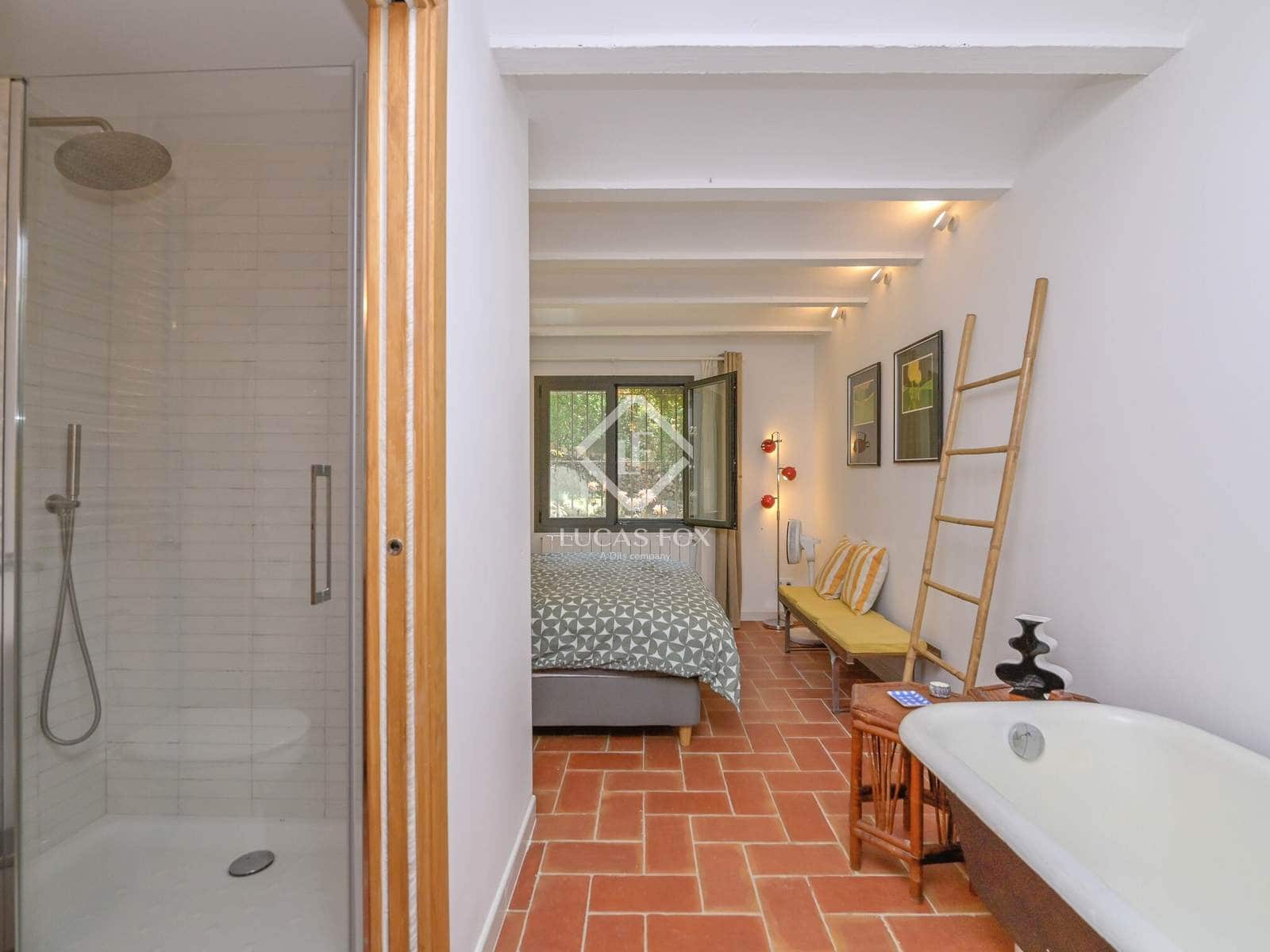 4 bedroom Villa for sale in Santa Cristina d'Aro - € 595,000 (Ref: 9009964)