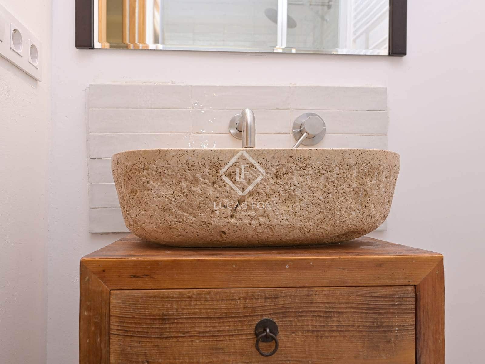 4 bedroom Villa for sale in Santa Cristina d'Aro - € 595,000 (Ref: 9009964)