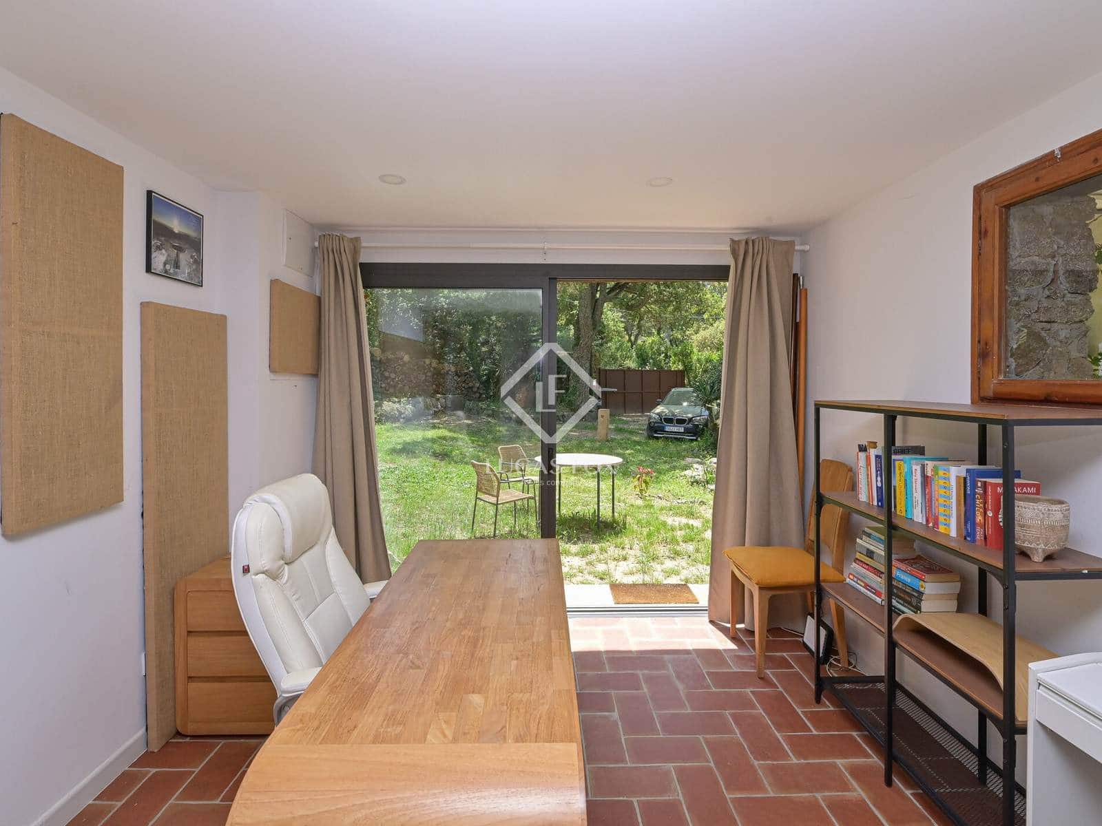 4 bedroom Villa for sale in Santa Cristina d'Aro - € 595,000 (Ref: 9009964)