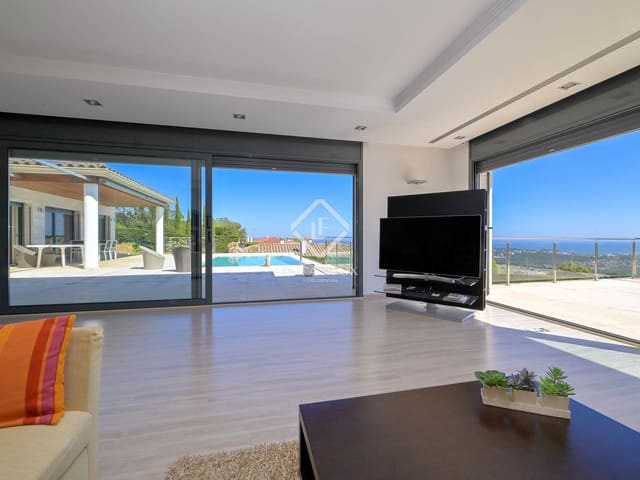 7 soverom Villa til salgs i Platja d'Aro, Castell-Platja d'Aro med svømmebasseng garasje - € 2 400 000 (Ref: 9009976)