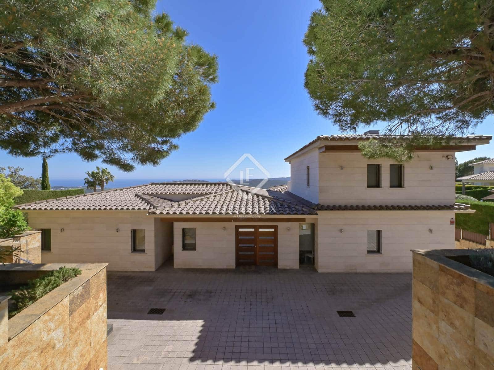 7 soverom Villa til salgs i Platja d'Aro med svømmebasseng garasje - € 2 400 000 (Ref: 9009976)