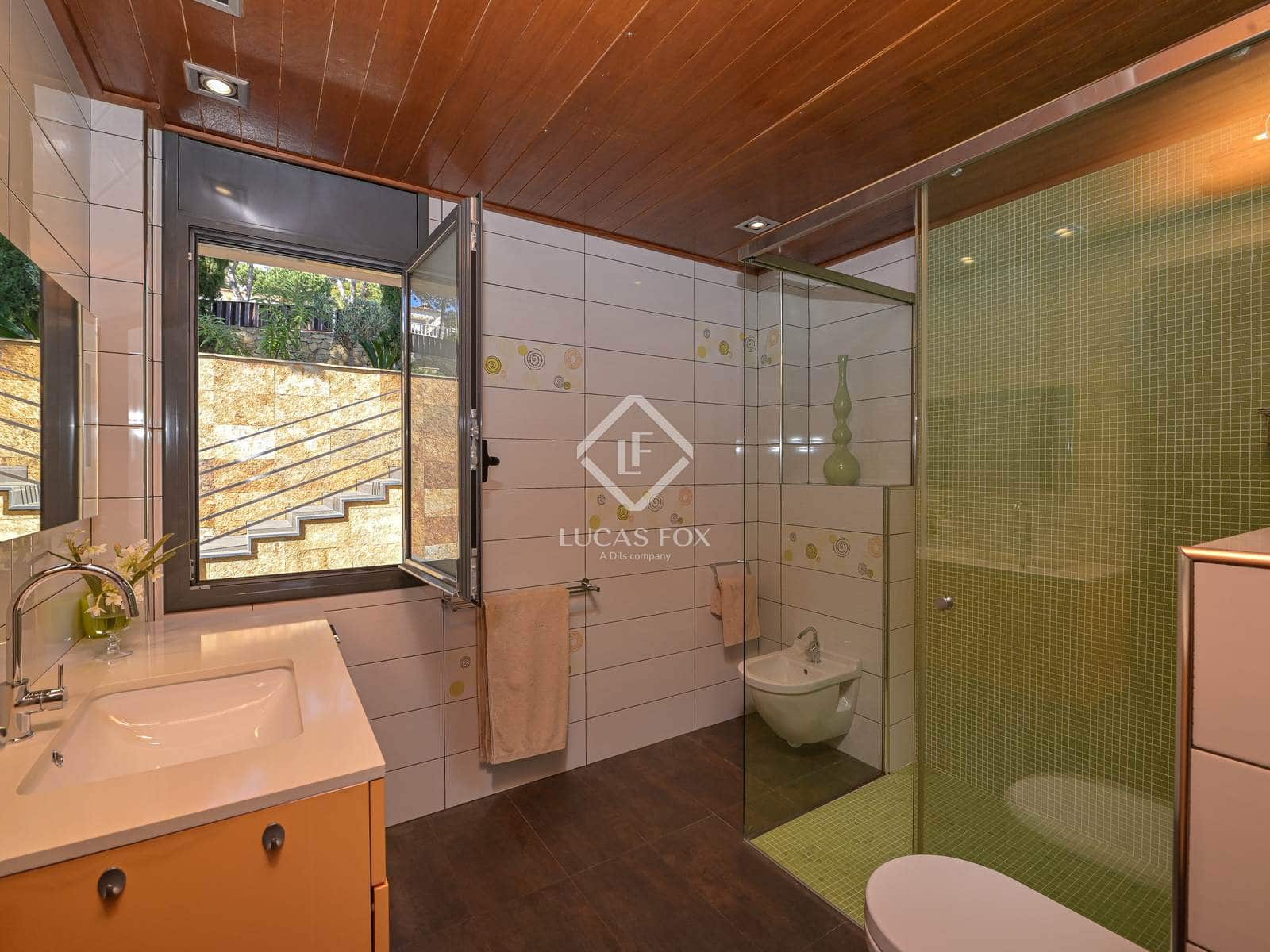 7 soverom Villa til salgs i Platja d'Aro med svømmebasseng garasje - € 2 400 000 (Ref: 9009976)