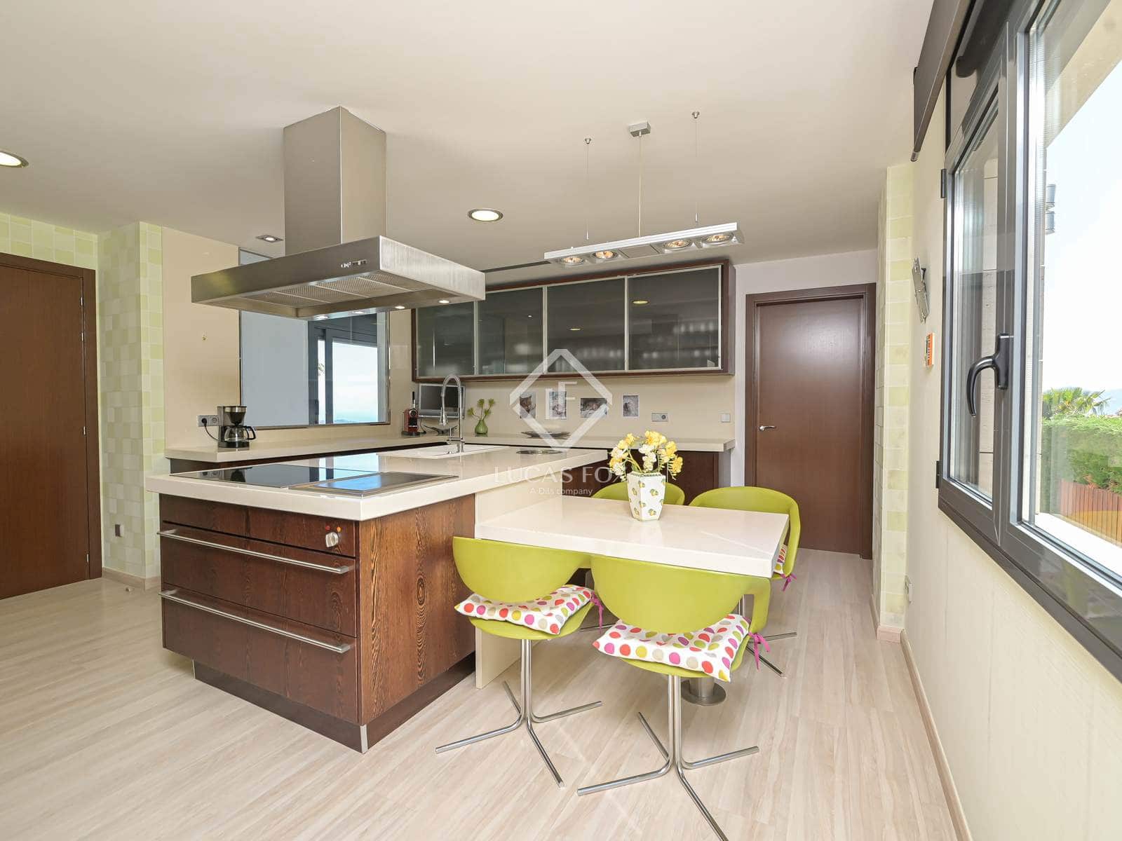 7 soverom Villa til salgs i Platja d'Aro med svømmebasseng garasje - € 2 400 000 (Ref: 9009976)