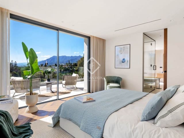 6 sypialnia Willa na sprzedaż w Marbella z basenem garażem - 3 975 000 € (Ref: 9013010)