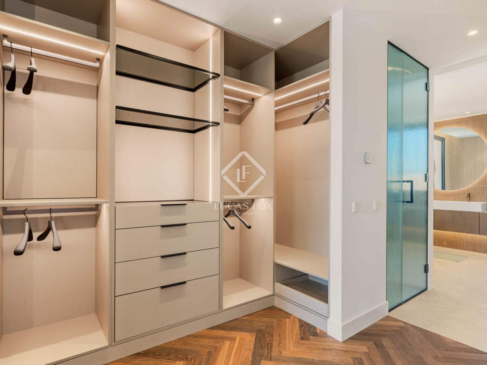 6 sypialnia Willa na sprzedaż w Marbella z basenem garażem - 3 975 000 € (Ref: 9013010)