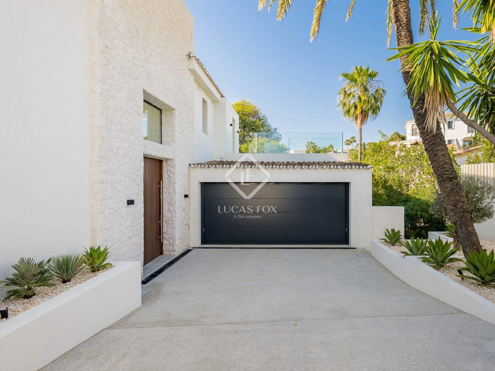 6 sypialnia Willa na sprzedaż w Marbella z basenem garażem - 3 975 000 € (Ref: 9013010)