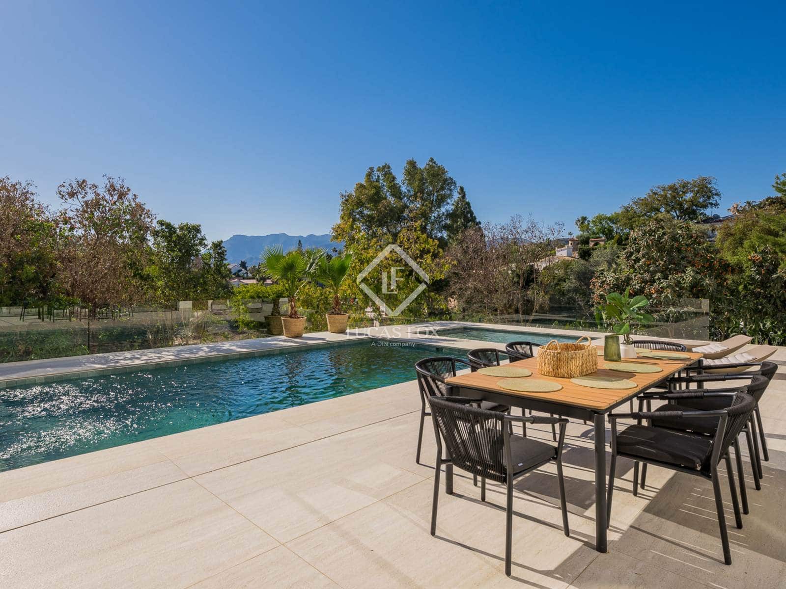 6 sypialnia Willa na sprzedaż w Marbella z basenem garażem - 3 975 000 € (Ref: 9013010)