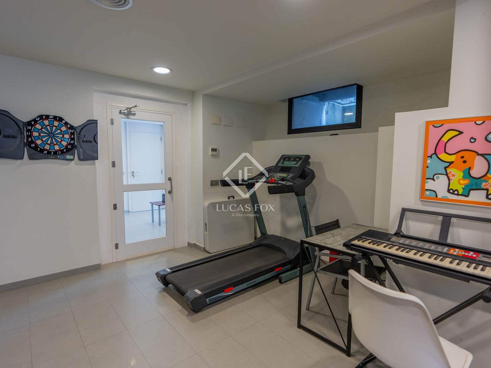 5 soveværelse Villa til salg i Girona by med swimmingpool garage - € 1.750.000 (Ref: 9013011)