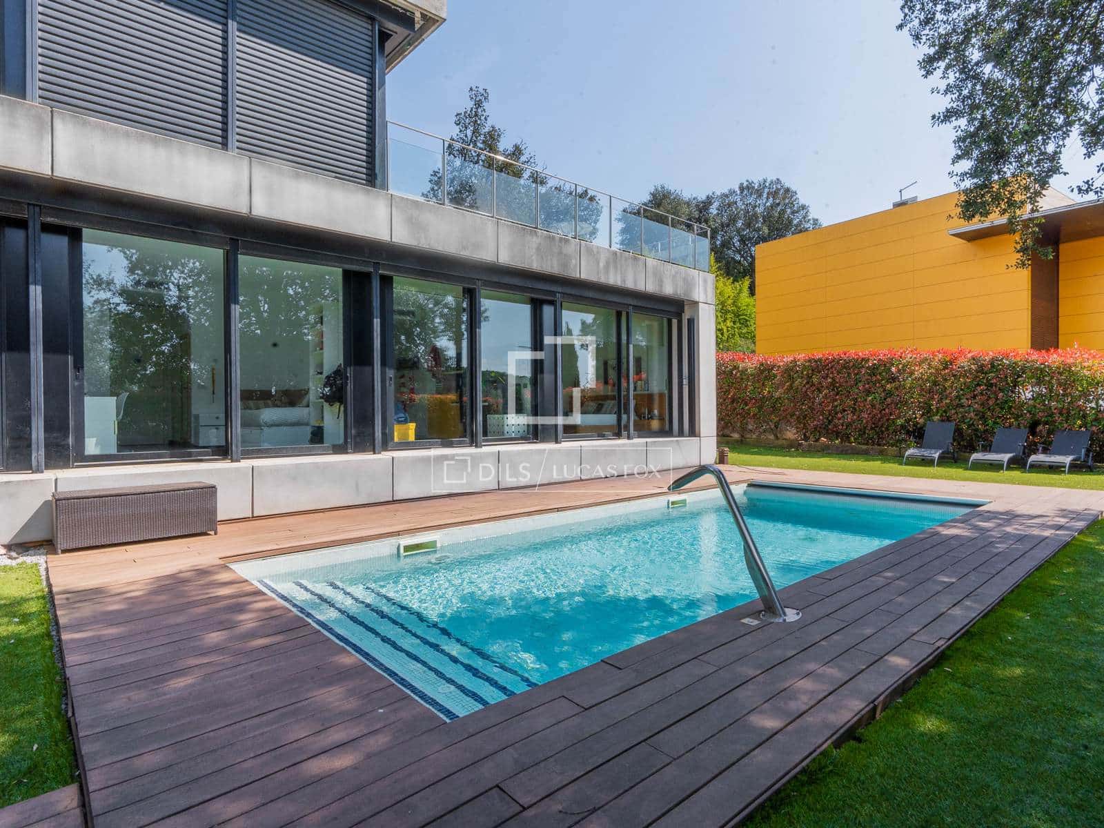 5 makuuhuone Huvila myytävänä paikassa Girona kaupunki mukana uima-altaan 
autotalli - 1 550 000 € (Ref: 9013011)