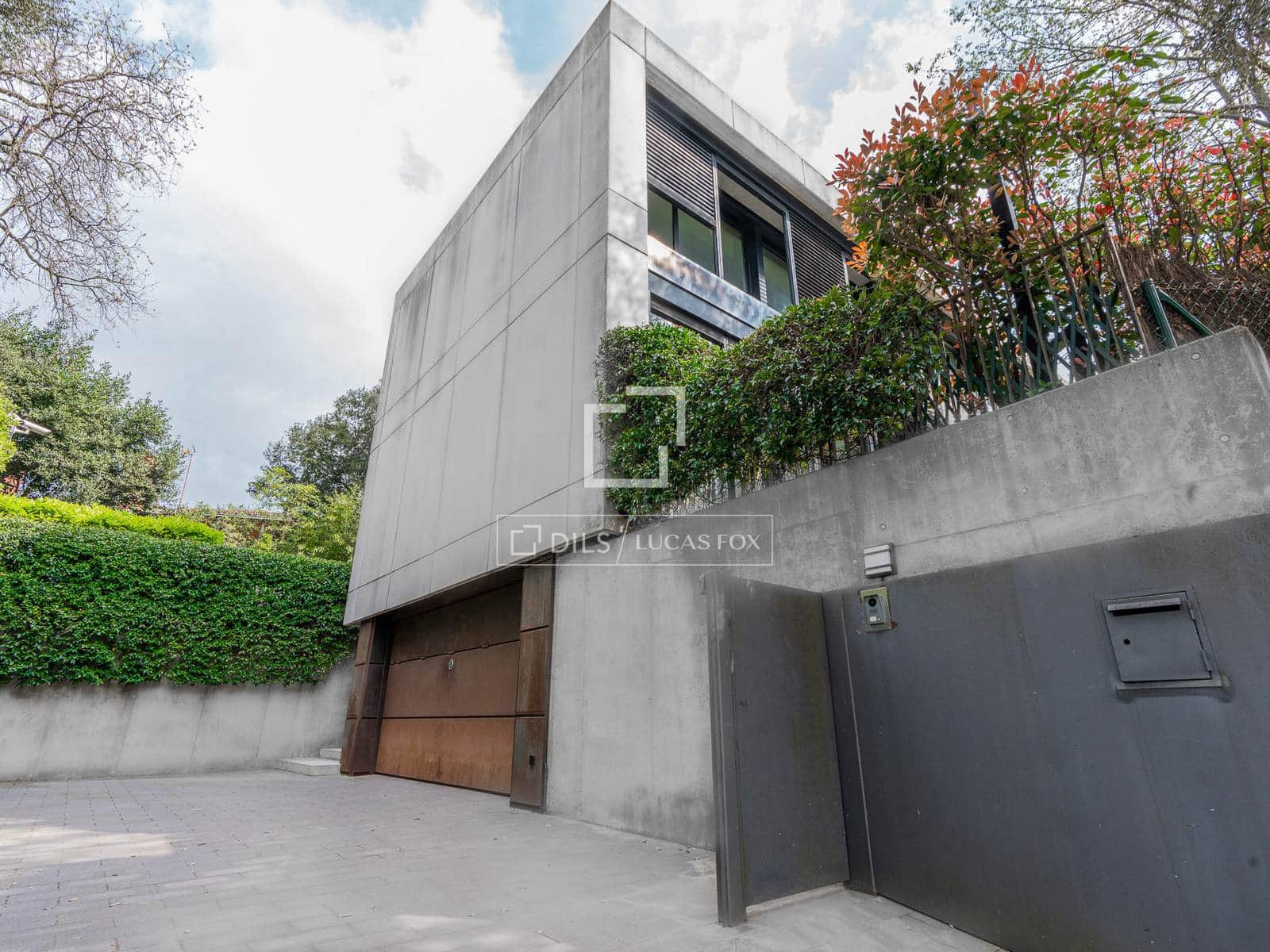 5 makuuhuone Huvila myytävänä paikassa Girona kaupunki mukana uima-altaan 
autotalli - 1 550 000 € (Ref: 9013011)