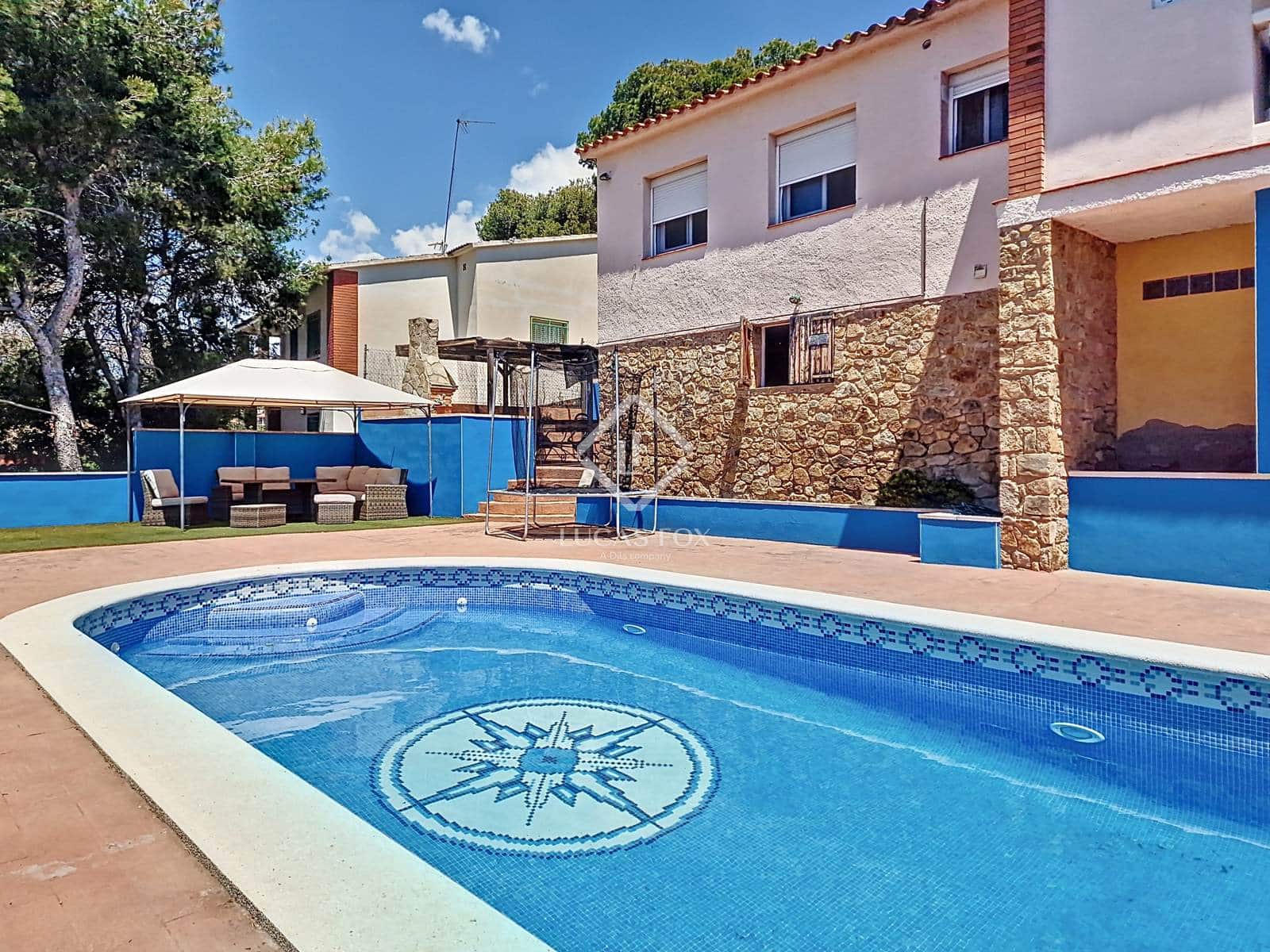 4 soveværelse Villa til salg i Cubelles med swimmingpool garage - € 303.000 (Ref: 9013013)