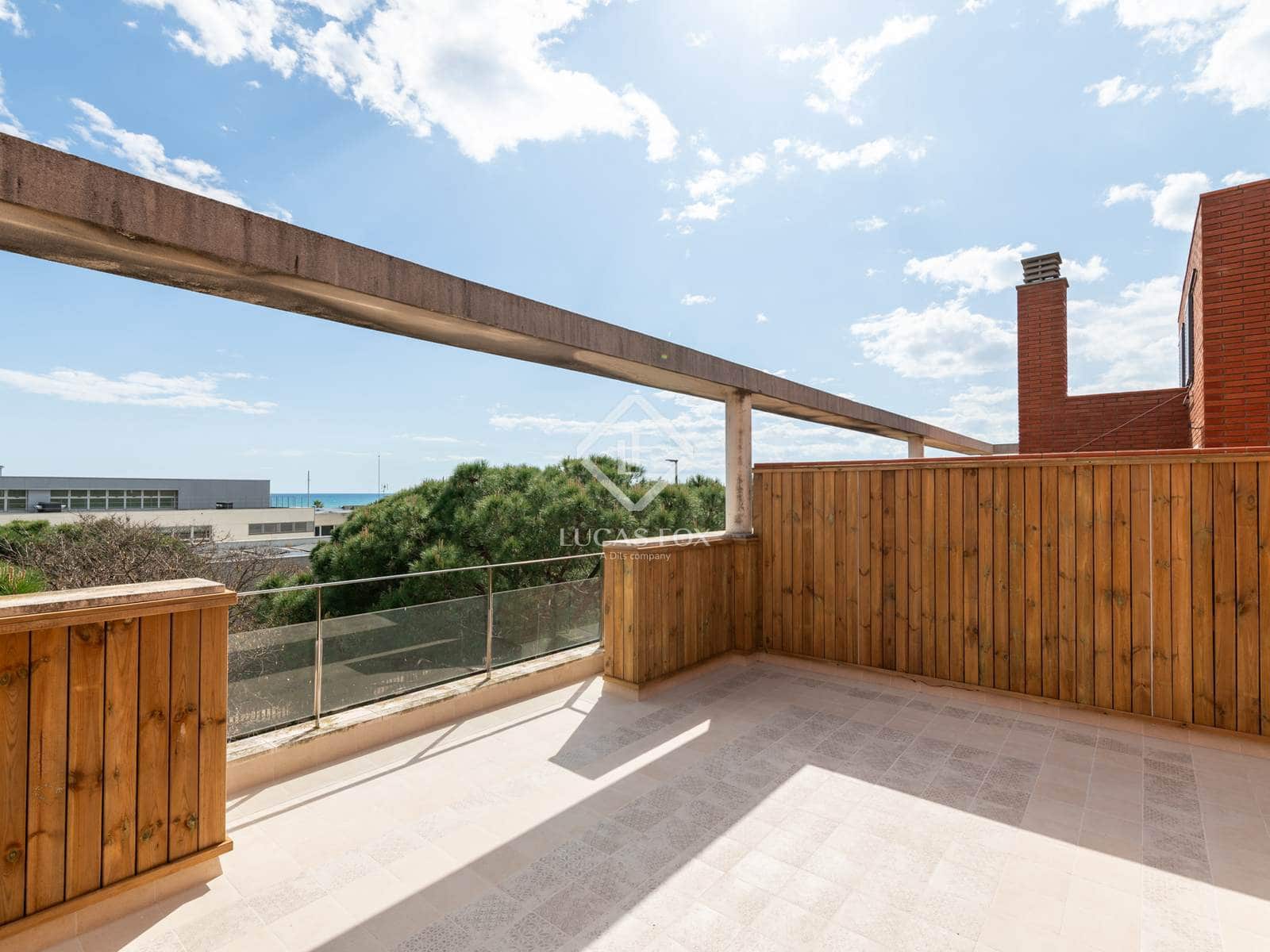 4 soveværelse Villa til leje i Gava med swimmingpool garage - € 6.800 (Ref: 9013317)