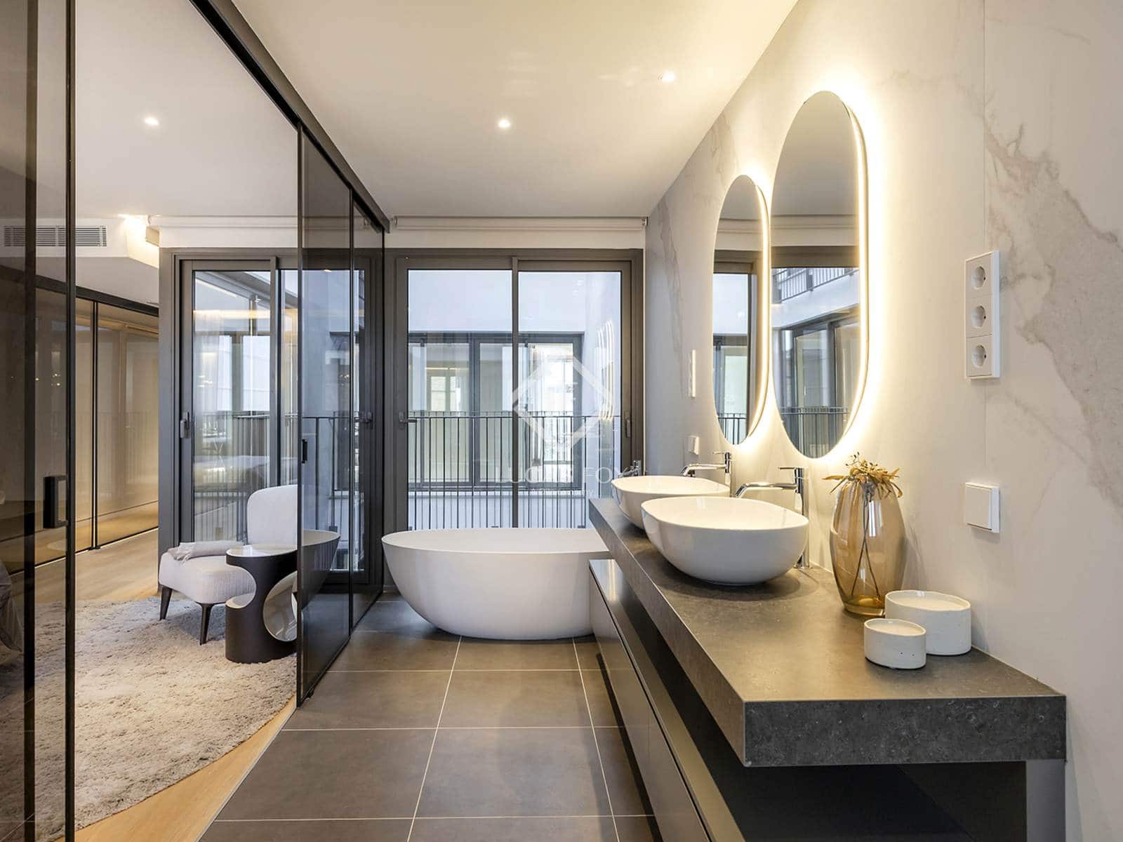 2 slaapkamer Appartement te koop in Barcelona stad met zwembad garage - € 3.325.000 (Ref: 9013321)