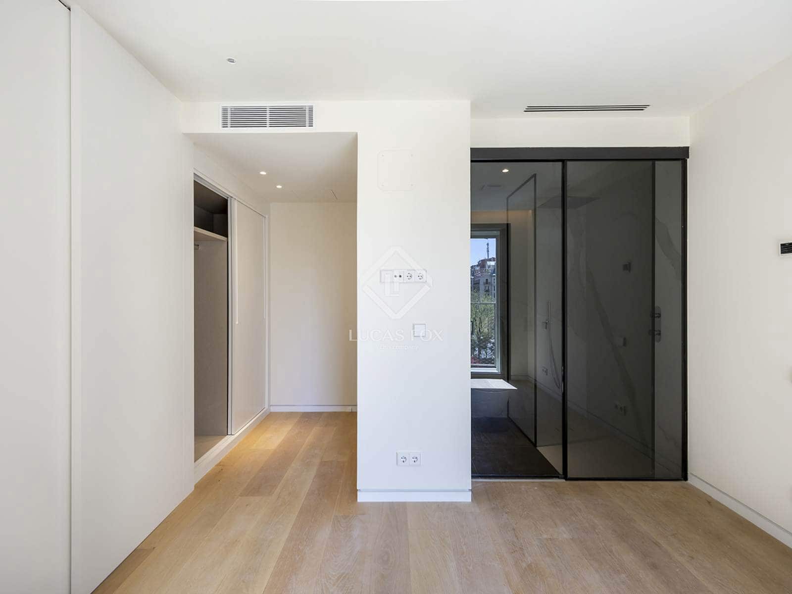 1 slaapkamer Appartement te koop in Barcelona stad met zwembad garage - € 1.235.000 (Ref: 9013322)