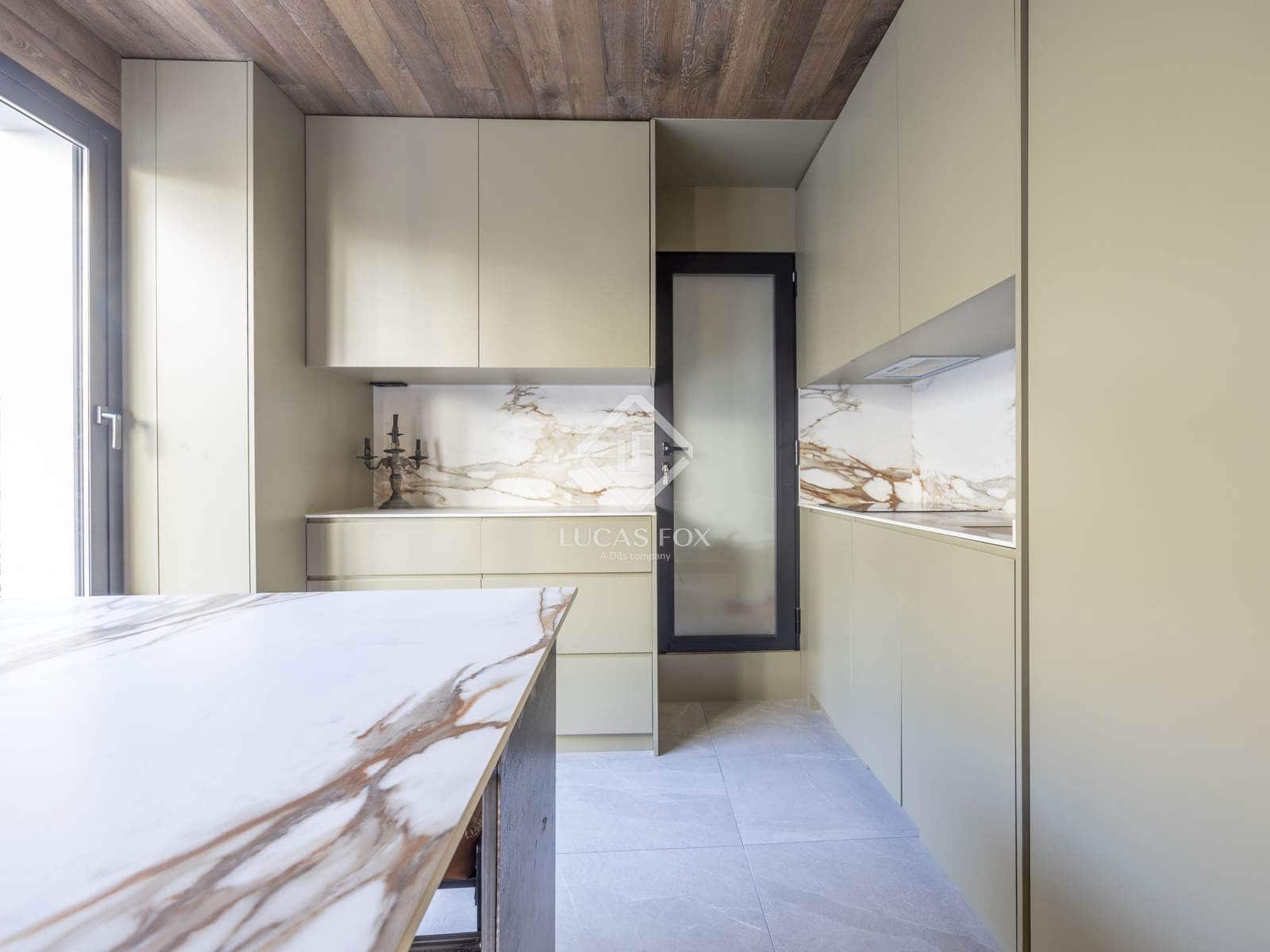 1 sypialnia Biuro na sprzedaż w Miasto Walencja - 430 000 € (Ref: 9019236)