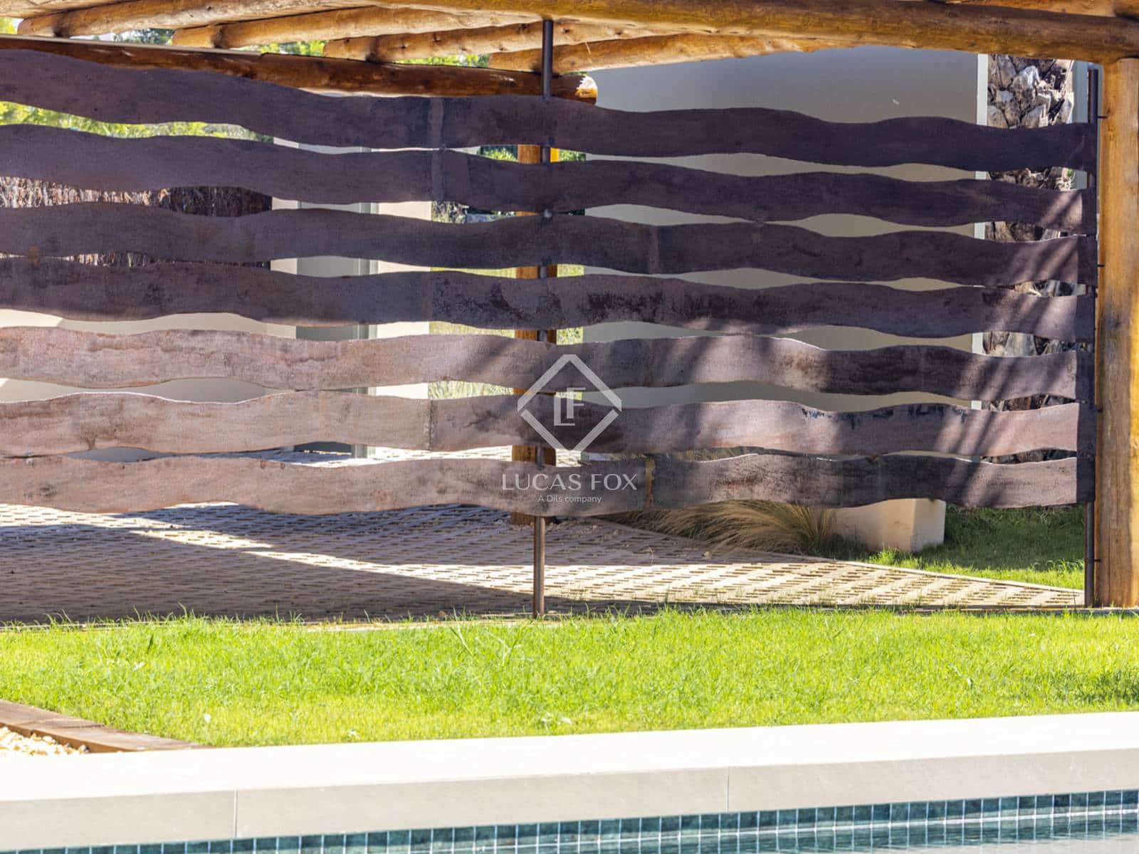 3 sypialnia Willa na sprzedaż w Javea / Xabia z basenem garażem - 1 375 000 € (Ref: 9019237)