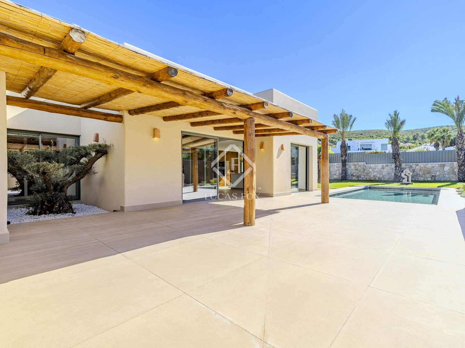 3 sypialnia Willa na sprzedaż w Javea / Xabia z basenem garażem - 1 375 000 € (Ref: 9019237)