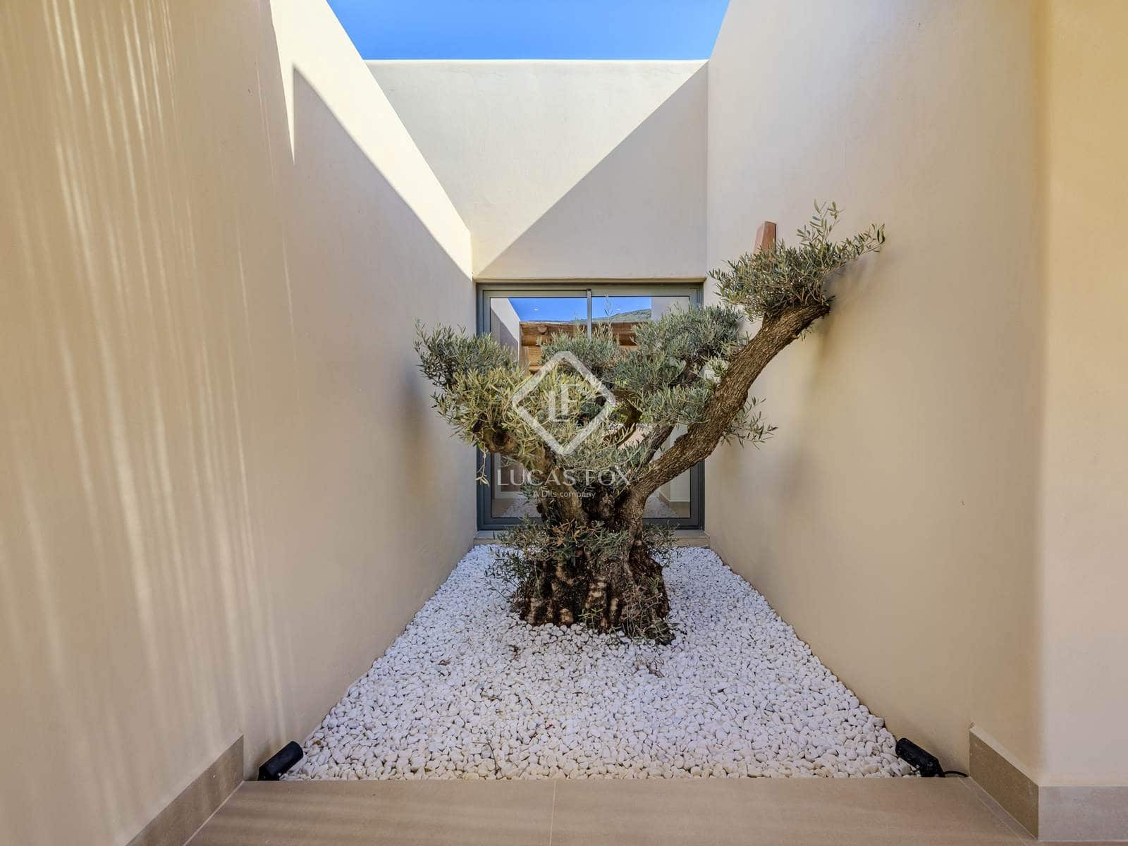 3 sypialnia Willa na sprzedaż w Javea / Xabia z basenem garażem - 1 375 000 € (Ref: 9019237)