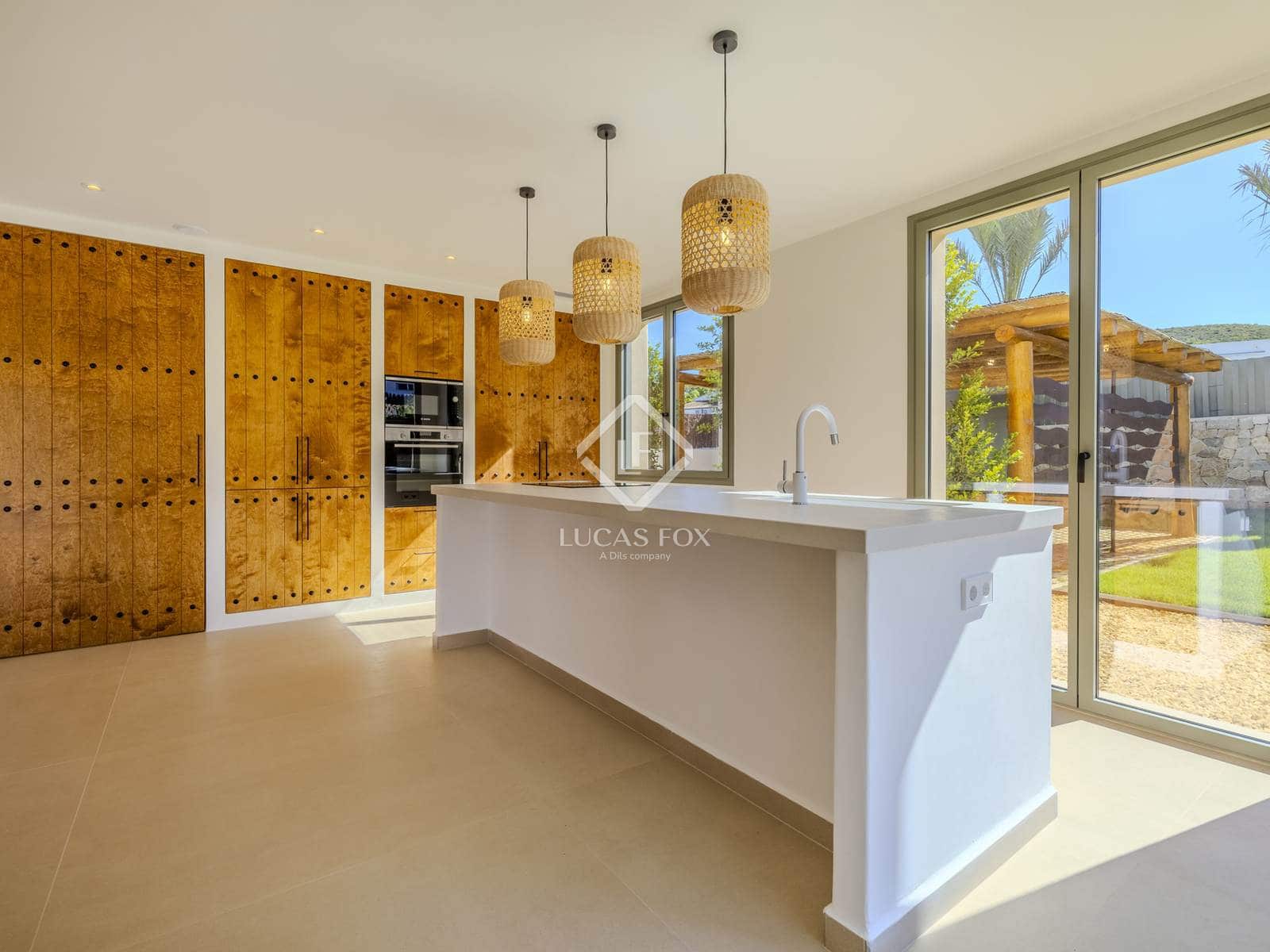 3 sypialnia Willa na sprzedaż w Javea / Xabia z basenem garażem - 1 375 000 € (Ref: 9019237)