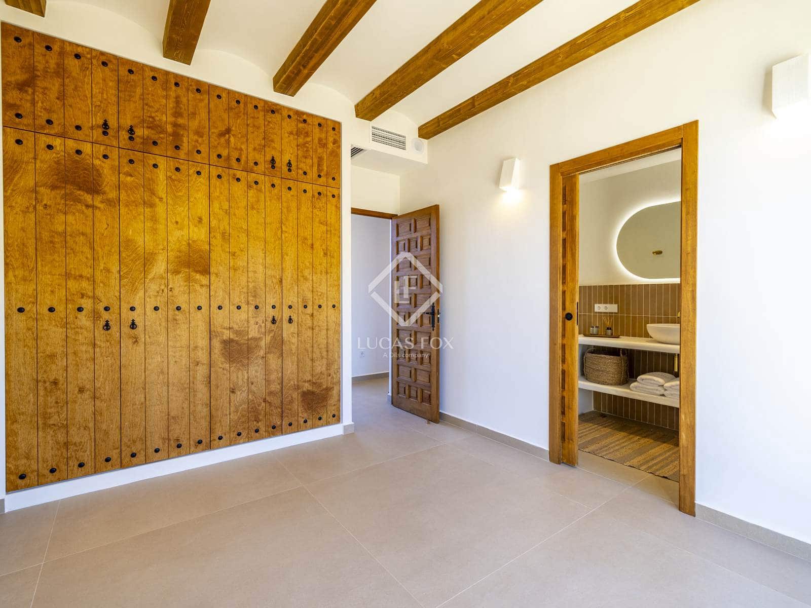 3 sypialnia Willa na sprzedaż w Javea / Xabia z basenem garażem - 1 375 000 € (Ref: 9019237)